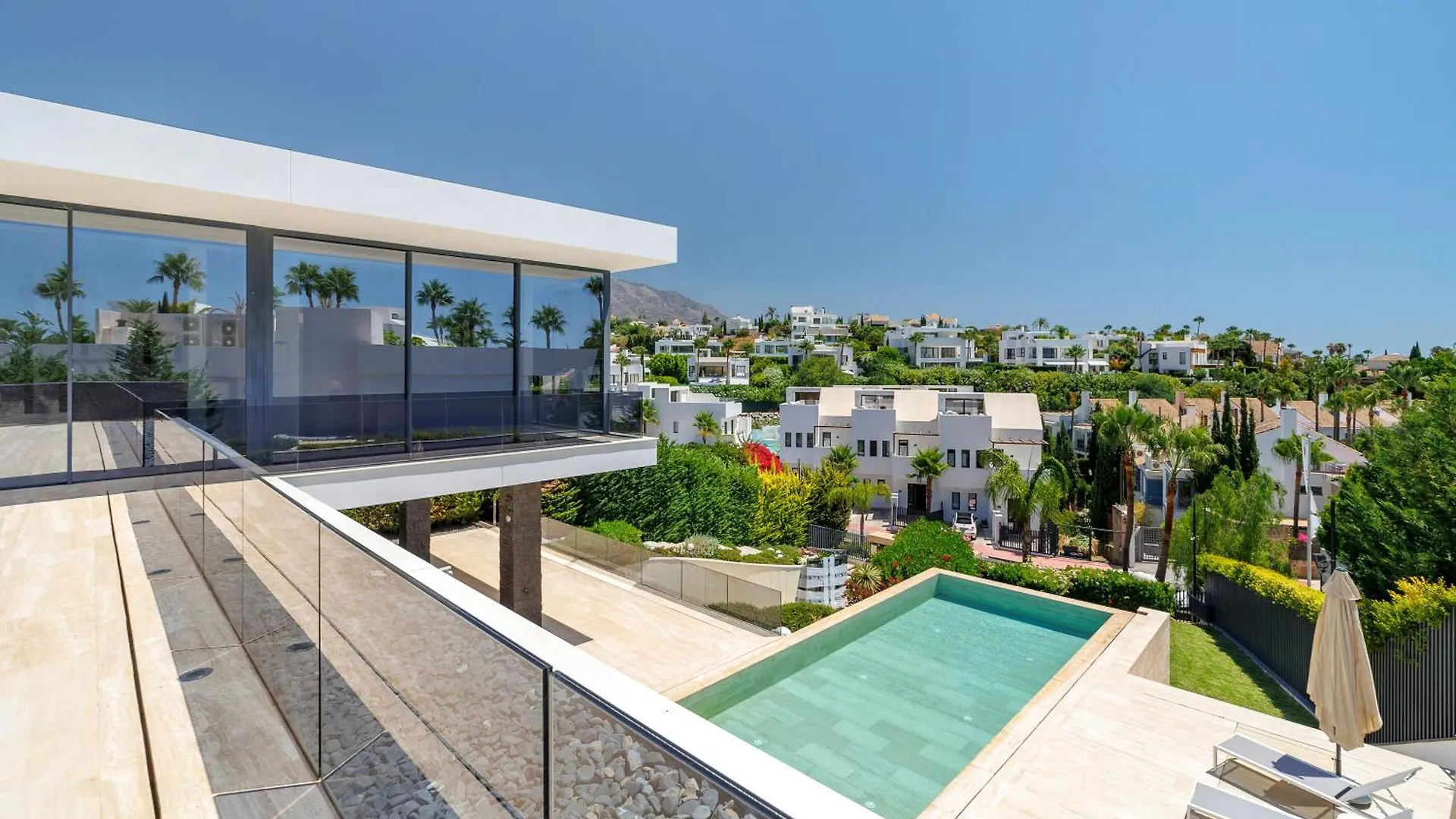 Luxury Villa Close To The Golf Marbella